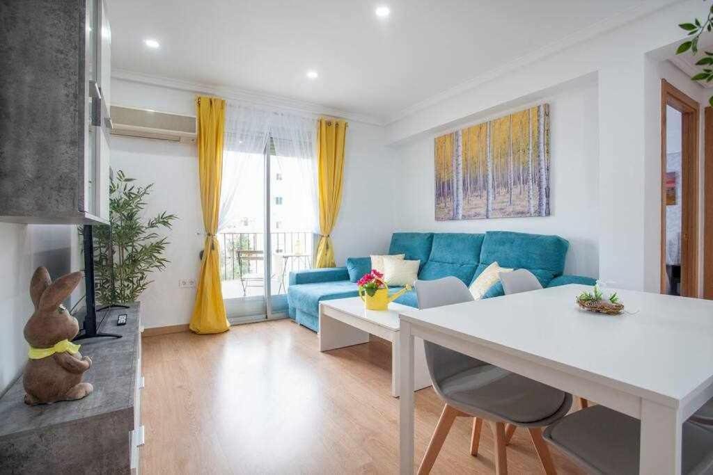 Reus, Lovely Flat Close To Center Valencia Bagian luar foto