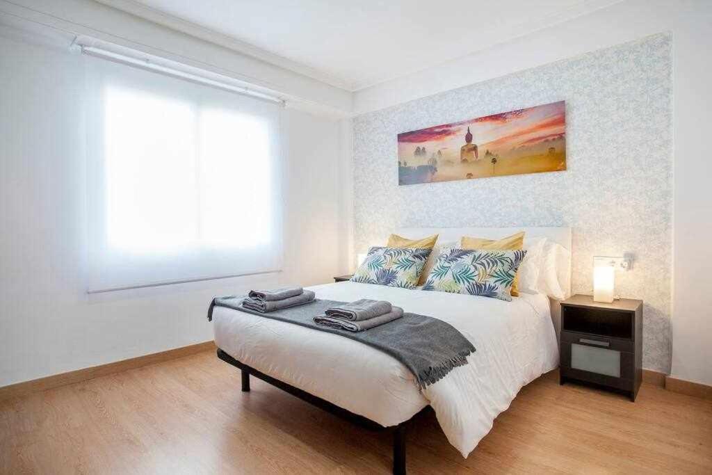 Reus, Lovely Flat Close To Center Valencia Bagian luar foto